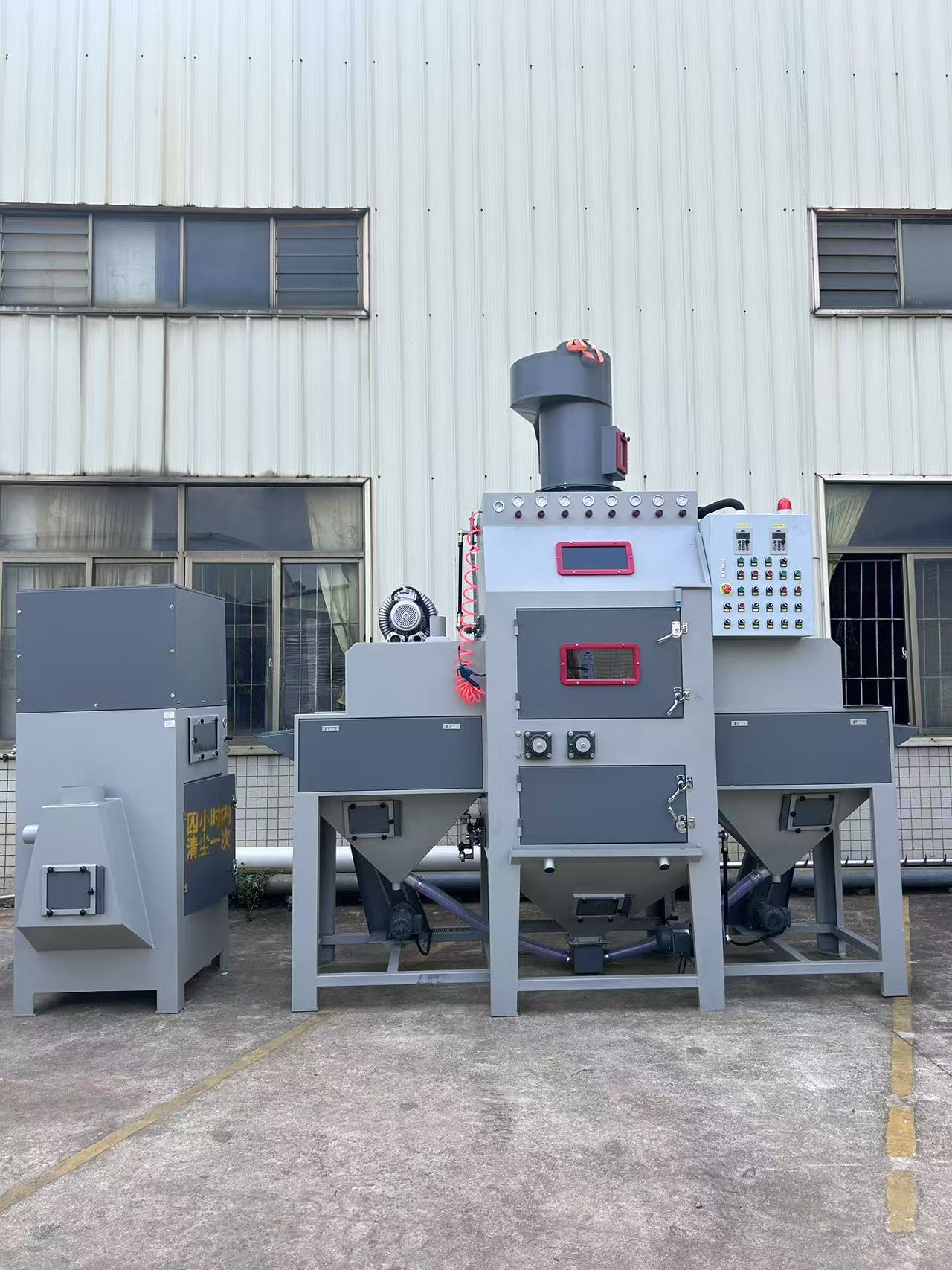 XBT600-8A 雙面型輸送式自動噴砂機